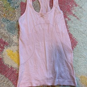 Lululemon Swiftly Tech size 4 tank